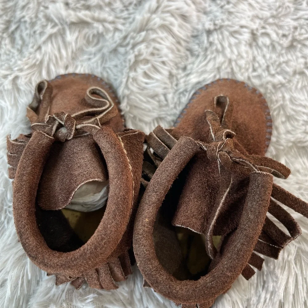 Vintage Brown Minnetonka Baby Classic Fringe Softsole Bootie